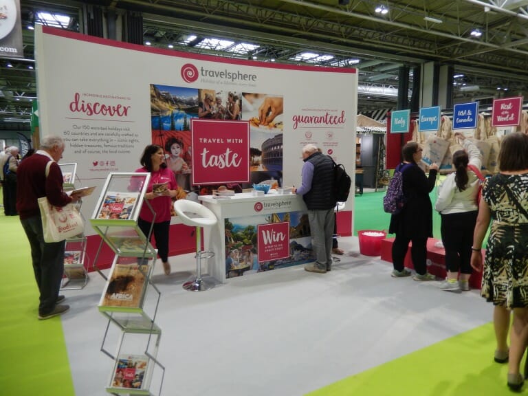Travelsphere stand