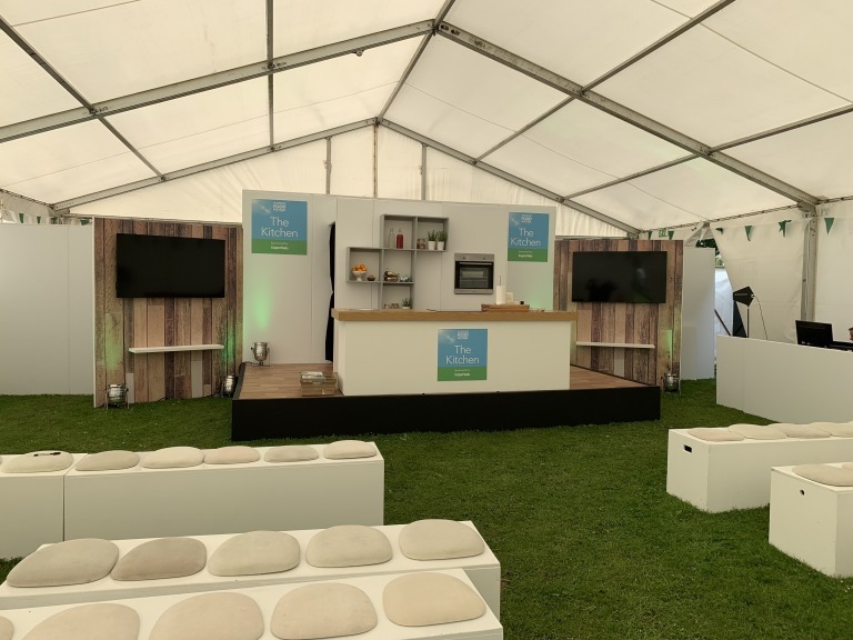 outdoor exhibition stands